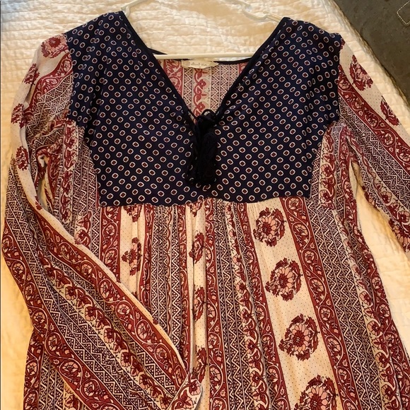 Super cute long sleeve dress! - Picture 1 of 5